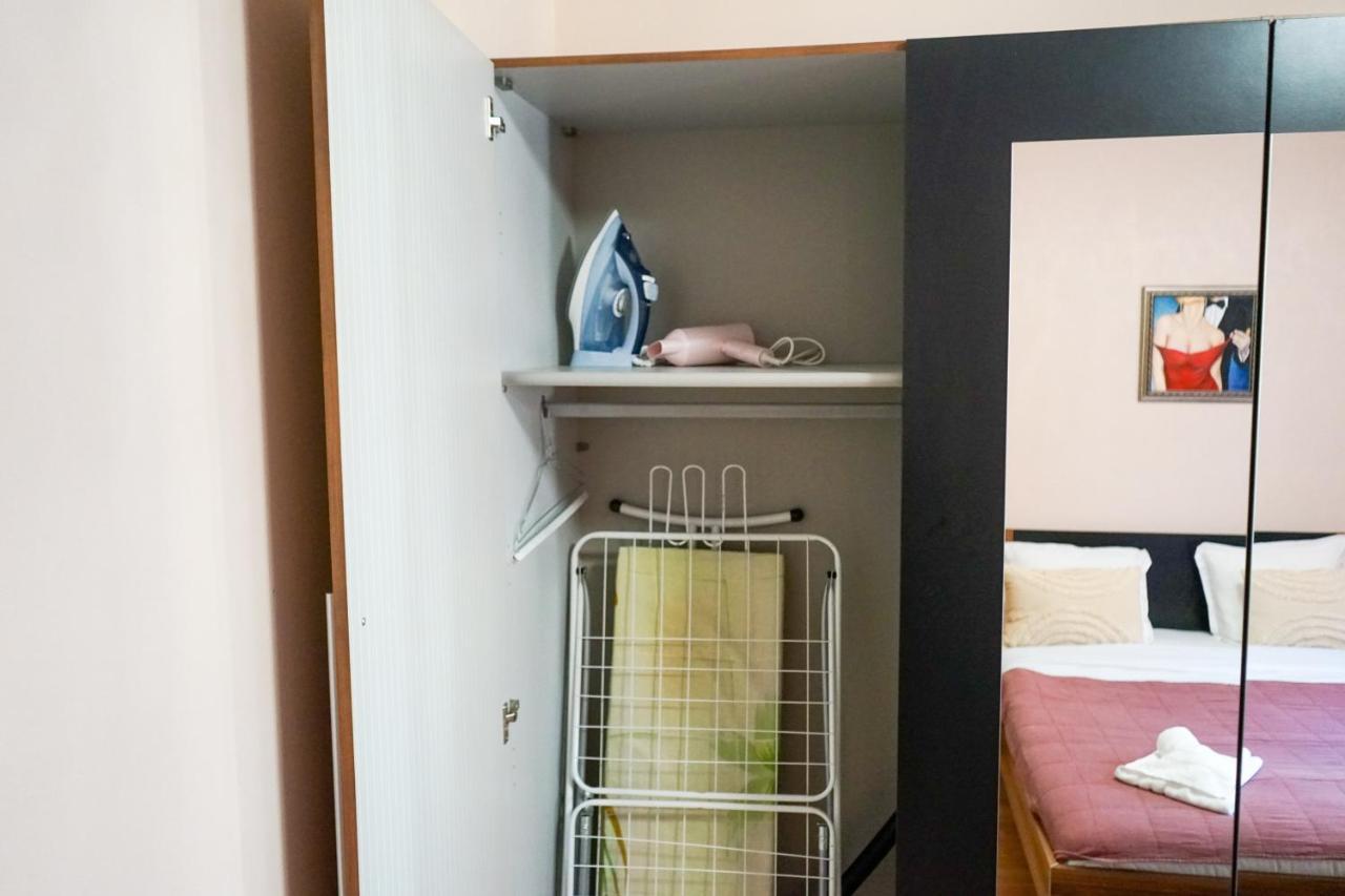 Comfortable 2Br Urban Getaway In City Center 普罗夫迪夫 外观 照片