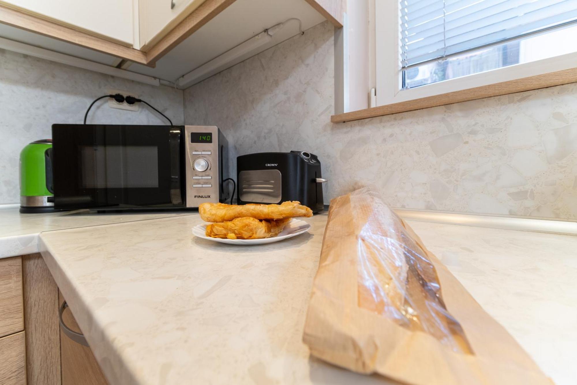 Comfortable 2Br Urban Getaway In City Center 普罗夫迪夫 外观 照片
